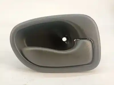 Peça sobressalente para automóvel em segunda mão puxador interior traseiro direito por hyundai accent (x3) 1.3 12v cat referências oem iam 8262022001