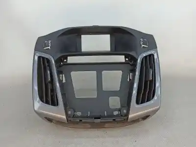 Tweedehands auto-onderdeel middenconsole voor ford focus iii 1.6 tdci oem iam-referenties bm5118835bg