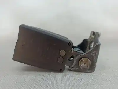 Tweedehands auto-onderdeel riemhaak achter centraal voor ford focus iii 1.6 tdci oem iam-referenties bm51613k21ca3ja6