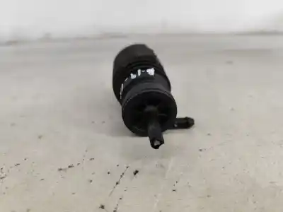 Second-hand car spare part washer pump for bmw 3 touring (e46) 320 d oem iam references   