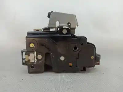 Peça sobressalente para automóvel em segunda mão fechadura da porta traseira esquerda por audi a4 b6 (8e2) 1.9 tdi referências oem iam 8e0839015c