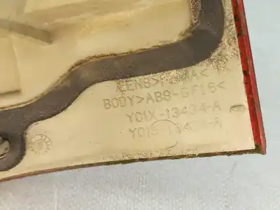 Peça sobressalente para automóvel em segunda mão farolim dianteiro direito por ford transit autobús (fd_ _, fb_ _, fs_ _, fz_ _, fc_ _) 2.0 di (f_e_. f_f_. f_g_) referências oem iam yc1x13434a  