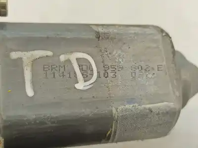 Автозапчастина б/у двигатель заднього правого скла для audi a4 b5 avant (8d5) 1.6 посилання на oem iam 0536001401  