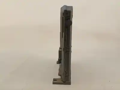 Автозапчасти б/у блок реле/предохранителей за peugeot 207/207+ (wa_, wc_) 1.4 hdi ссылки oem iam 9666951980  