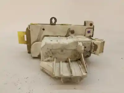 Автозапчасти б/у замок задней левой двери за ford focus i (daw, dbw) 1.4 16v ссылки oem iam xs41a26413bh  