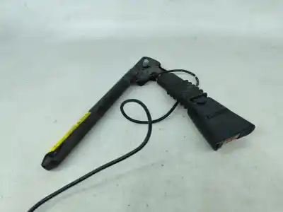 İkinci el araba yedek parçası ön sag kemer kanca için opel corsa c (x01) 1.2 (f08, f68) oem iam referansları    İkinci el araba yedek parçası ön sag kemer kanca için opel corsa c (x01) 1.2 (f08, f68) oem iam referansları