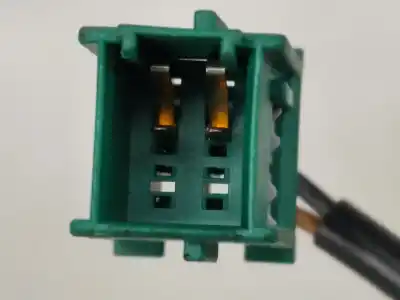 Автозапчастина б/у лівий передній гачок для opel corsa c (x01) 1.2 (f08, f68) посилання на oem iam    Автозапчастина б/у лівий передній гачок для opel corsa c (x01) 1.2 (f08, f68) посилання на oem iam