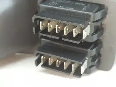 Piesă de schimb auto la mâna a doua panou comandã geamuri electrice fațã stânga pentru renault megane scenic (ja0/1_) 1.4 i (ja0e) referințe oem iam 7700431172  