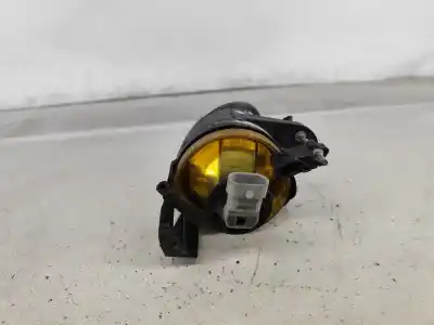 Автозапчасти б/у правая противотуманная фара за volkswagen passat b6 variant (3c5) 2.0 tdi ссылки oem iam 27129400re  