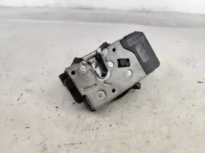 Peça sobressalente para automóvel em segunda mão fechadura da porta dianteira direita por opel combo tour 1.3 cdti 16v referências oem iam 13154792gf