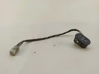 Second-hand car spare part right front power window switch for opel corsa b (s93) 1.5 td (f08. f68. m68) oem iam references 03720103