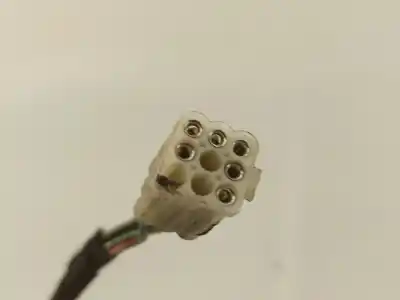 Piesă de schimb auto la mâna a doua panou comandã geamuri electrice fatã partea din dreapta pentru opel corsa b (s93) 1.5 td (f08. f68. m68) referințe oem iam 03720103  