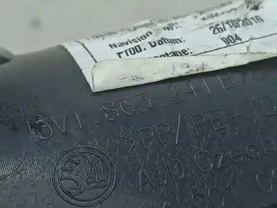 Peça sobressalente para automóvel em segunda mão consola central por skoda superb iii hatchback (3v3) 2.0 tdi gasóleo 2017 4p referências oem iam 3v1863241b  