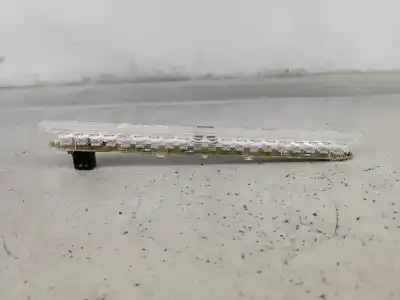 Peça sobressalente para automóvel em segunda mão farolim de travão central por volvo s60 i (384) 2.0 t referências oem iam 73078430