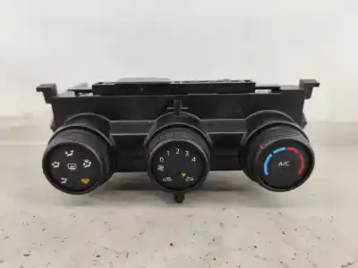 Peça sobressalente para automóvel em segunda mão comando de sofagem (chauffage / ar condicionado) por dacia duster (hm_) 1.5 dci 115 (hmad) referências oem iam t679803