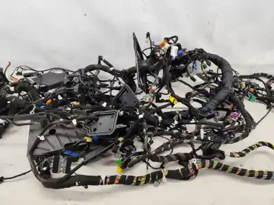 İkinci el araba yedek parçası çeşi̇tli̇ parçalar için jaguar i-pace (x590) ev400 awd oem iam referansları   