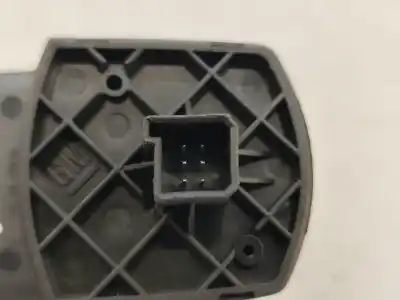 İkinci el araba yedek parçası sag ön cam anahtari için opel corsa d (s07) 1.3 cdti (l08 l68) oem iam referansları 13189333rw  