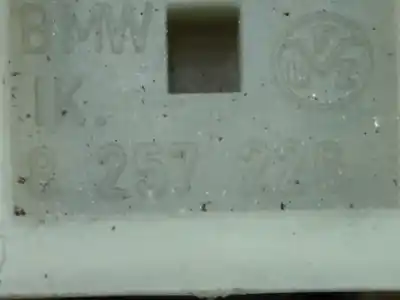 Piesă de schimb auto la mâna a doua mâner de tavan pentru bmw x5 (e53) 3.0d referințe oem iam 8257226  