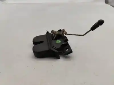 Peça sobressalente para automóvel em segunda mão fechadura do mala por audi a3 (8l1) 1.9 tdi referências oem iam 8l0827520c  