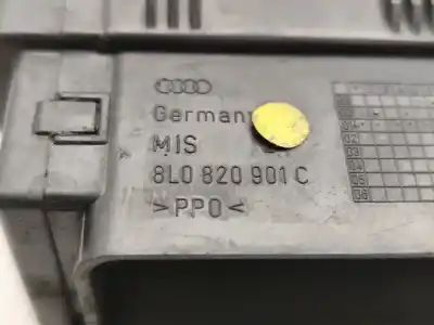 Peça sobressalente para automóvel em segunda mão grelha / difusor de ar por audi a3 (8l1) 1.9 tdi referências oem iam 8l0820901c  