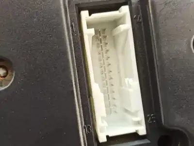 Second-hand car spare part dashboard for bmw 5 (e39) 520 d oem iam references 87001313  