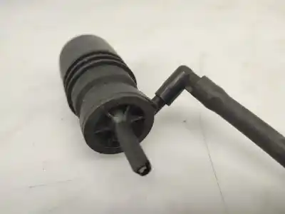 Second-hand car spare part washer pump for bmw x5 (e53) 3.0d oem iam references 2 pinos  