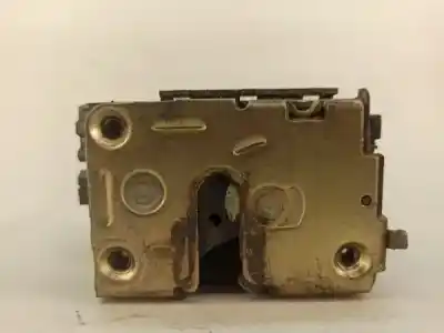 Second-hand car spare part rear left door lock for renault 19 (b/c/l53) 1.2 oem iam references 