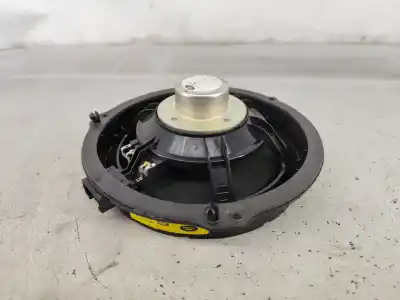 Second-hand car spare part speaker for jaguar i-pace (x590) ev400 awd oem iam references   
