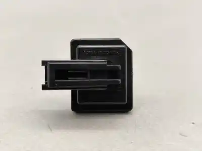 Peça sobressalente para automóvel em segunda mão sensor por jaguar i-pace (x590) ev400 awd referências oem iam   