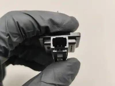 Peça sobressalente para automóvel em segunda mão sensor por jaguar i-pace (x590) ev400 awd referências oem iam   