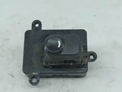 Peça sobressalente para automóvel em segunda mão botão / interruptor elevador vidro dianteiro direito por hyundai i30 (fd) 1.6 crdi referências oem iam 935752l010