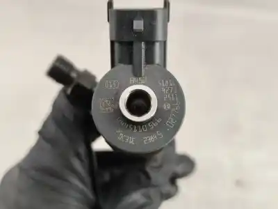 Second-hand car spare part injector for peugeot 308 sw ii (lc_, lj_, lr_, lx_, l4_) 1.6 hdi / bluehdi 115 (lcbhxm lcbhxt) oem iam references 0445110566  