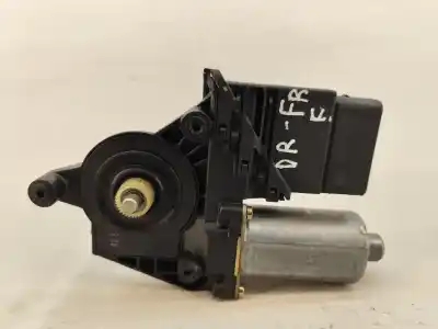 Peça sobressalente para automóvel em segunda mão motor elevador vidro dianteiro direito por volkswagen passat b5 (3b2) 1.9 tdi referências oem iam 119090xxx