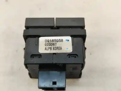 Second-hand car spare part right front power window switch for opel vectra c (z02) 2.2 dti 16v (f69) oem iam references 09185958   Second-hand car spare part right front power window switch for opel vectra c (z02) 2.2 dti 16v (f69) oem iam references 09185958
