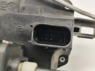 Second-hand car spare part front right door lock for opel vectra c (z02) 2.2 dti 16v (f69) oem iam references 24447341   Second-hand car spare part front right door lock for opel vectra c (z02) 2.2 dti 16v (f69) oem iam references 24447341