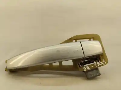 Second-hand car spare part exterior right rear door handle for opel vectra c (z02) 2.2 dti 16v (f69) oem iam references  Second-hand car spare part exterior right rear door handle for opel vectra c (z02) 2.2 dti 16v (f69) oem iam references