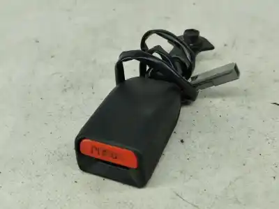 Pezzo di ricambio per auto di seconda mano gancio cintura anteriore destro per mazda 3 (bk) 1.6 (bk14) riferimenti oem iam 6064100a