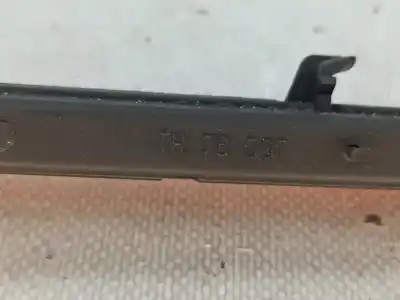 Автозапчасти б/у центральный стоп-сигнал за audi a3 (8l1) 1.6 ссылки oem iam 8d9945097b   Автозапчасти б/у центральный стоп-сигнал за audi a3 (8l1) 1.6 ссылки oem iam 8d9945097b