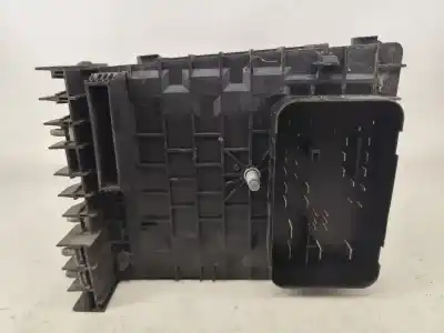 Автозапчасти б/у блок реле/предохранителей за skoda octavia ii (1z3) 2.0 tdi 16v ссылки oem iam 1k0937125  