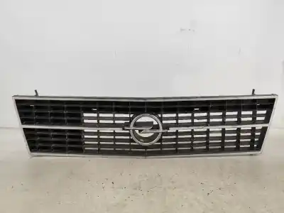 Second-hand car spare part front grille for opel kadett e (t85) 1.3 s (c19. d19) oem iam references 90041925