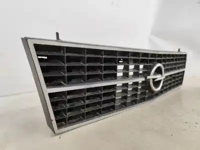 Second-hand car spare part front grille for opel kadett e (t85) 1.3 s (c19. d19) oem iam references 90041925  