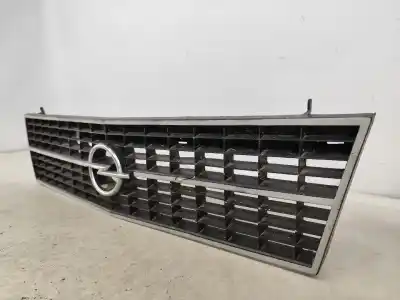 Second-hand car spare part front grille for opel kadett e (t85) 1.3 s (c19. d19) oem iam references 90041925  