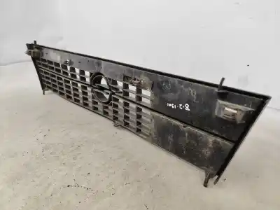 Second-hand car spare part front grille for opel kadett e (t85) 1.3 s (c19. d19) oem iam references 90041925  