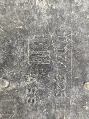 Second-hand car spare part front grille for opel kadett e (t85) 1.3 s (c19. d19) oem iam references 90041925  