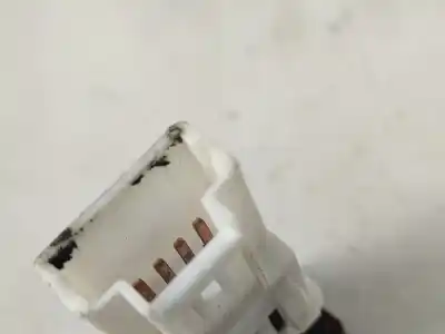 Second-hand car spare part hazard warning lights for nissan qashqai / qashqai +2 i (j10, nj10, jj10e) 1.5 dci oem iam references    Second-hand car spare part hazard warning lights for nissan qashqai / qashqai +2 i (j10, nj10, jj10e) 1.5 dci oem iam references