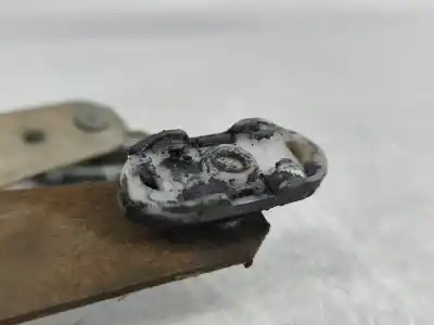 Second-hand car spare part driver left window regulator for opel kadett e (t85) 1.7 d (c19. d19) oem iam references 90186597l  