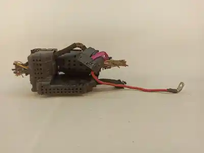 Peça sobressalente para automóvel em segunda mão caixa de fusíveis e relés por opel corsa d (s07) 1.3 cdti (l08 l68) referências oem iam 13252917  