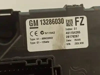 Peça sobressalente para automóvel em segunda mão caixa de fusíveis e relés por opel corsa d (s07) 1.3 cdti (l08 l68) referências oem iam 401154265  