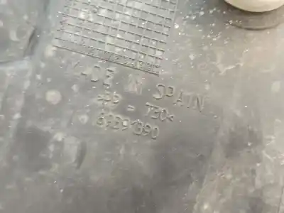 Автозапчасти б/у правая фара за opel corsa d (s07) 1.3 cdti (l08 l68) ссылки oem iam 89391390  