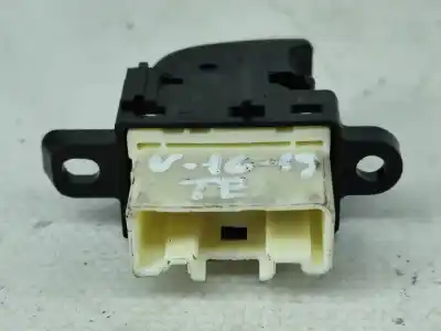 Peça sobressalente para automóvel em segunda mão botão / interruptor elevador vidro traseiro esquerdo por mazda 6 hatchback (gg) 2.0 di (gg14) referências oem iam 5 pinos  